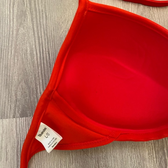 Blue notes red flounce large bikini top -must be bundled! - Picture 4 of 5